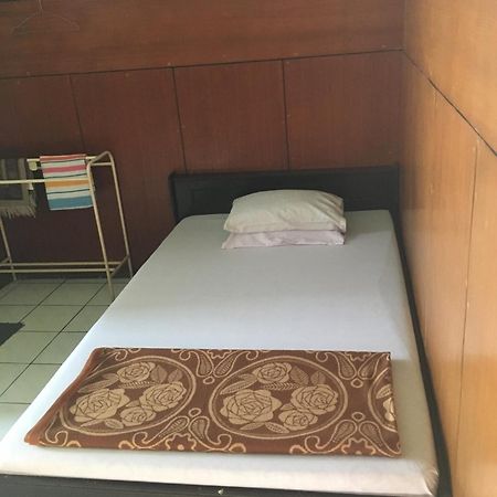 Oyo Life 1708 Hotel Budi Famili 1 Syariah Ciamis Extérieur photo