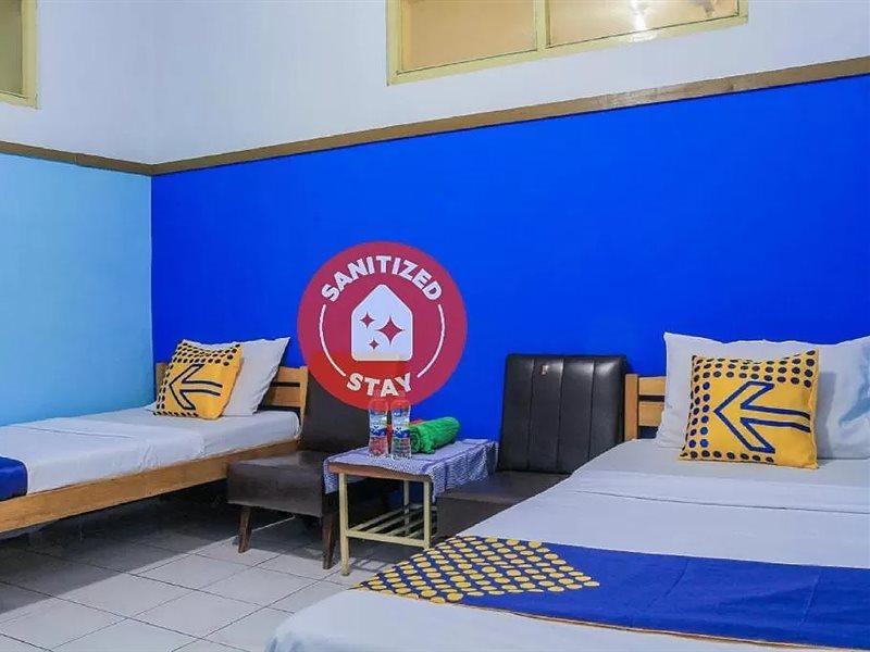 Oyo Life 1708 Hotel Budi Famili 1 Syariah Ciamis Extérieur photo