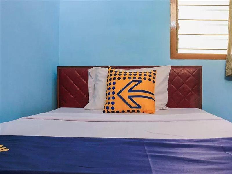 Oyo Life 1708 Hotel Budi Famili 1 Syariah Ciamis Extérieur photo