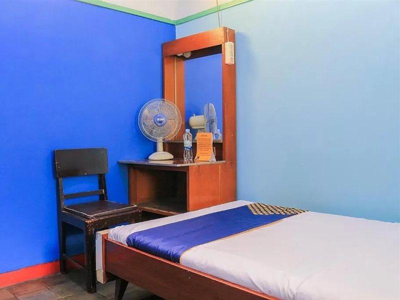 Oyo Life 1708 Hotel Budi Famili 1 Syariah Ciamis Extérieur photo