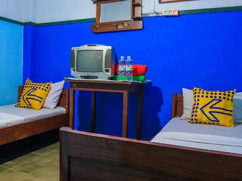 Oyo Life 1708 Hotel Budi Famili 1 Syariah Ciamis Extérieur photo