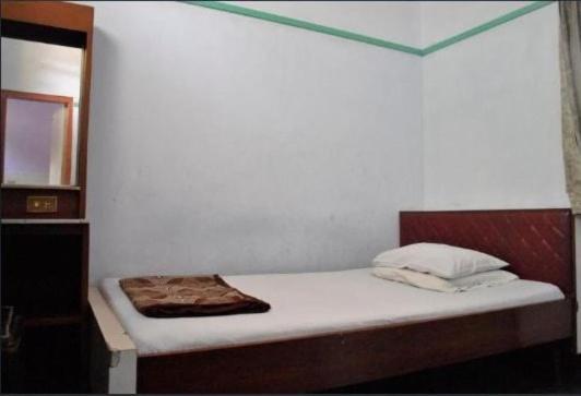 Oyo Life 1708 Hotel Budi Famili 1 Syariah Ciamis Extérieur photo