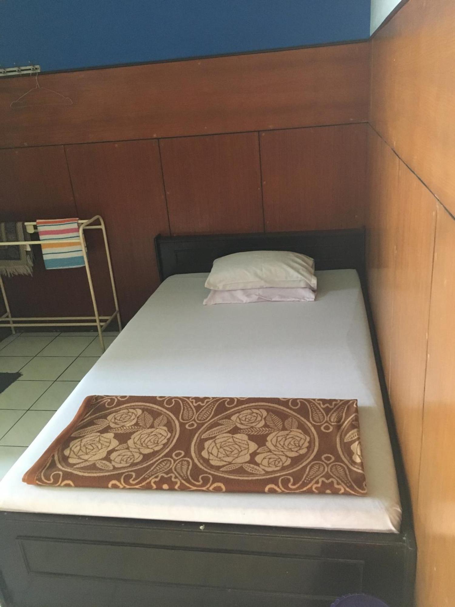 Oyo Life 1708 Hotel Budi Famili 1 Syariah Ciamis Extérieur photo